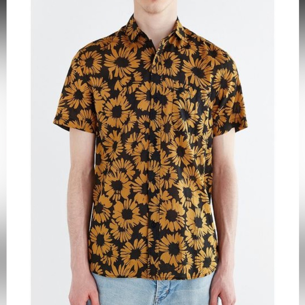 Men's Koto Sunflower Print Short Sleeve button down shirt